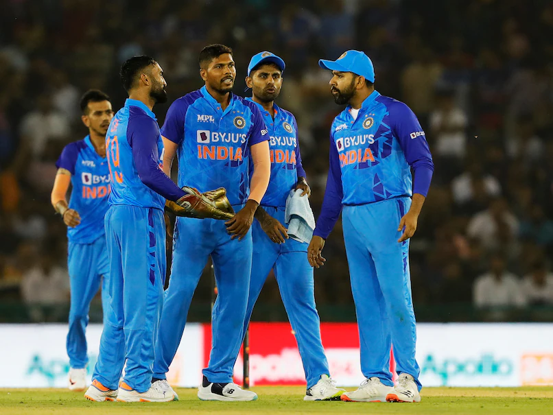 भारतीय क्रिकेट टीम के लिए दोहरी मुसीबत: ईशान किशन, सूर्यकुमार यादव को चोट